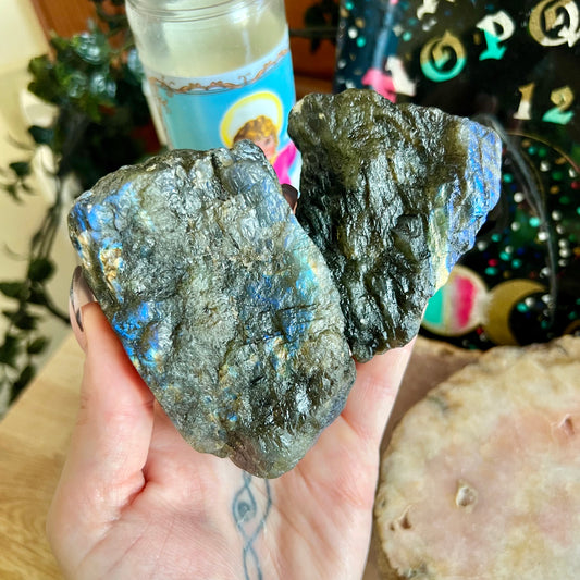 Raw Labradorite Stone, Rainbow Flash, Intuition Crystal